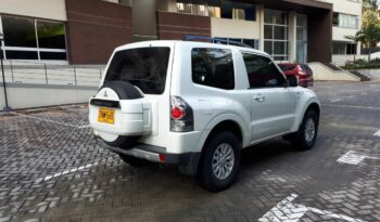 Mitsubishi Montero Hard Top lleno